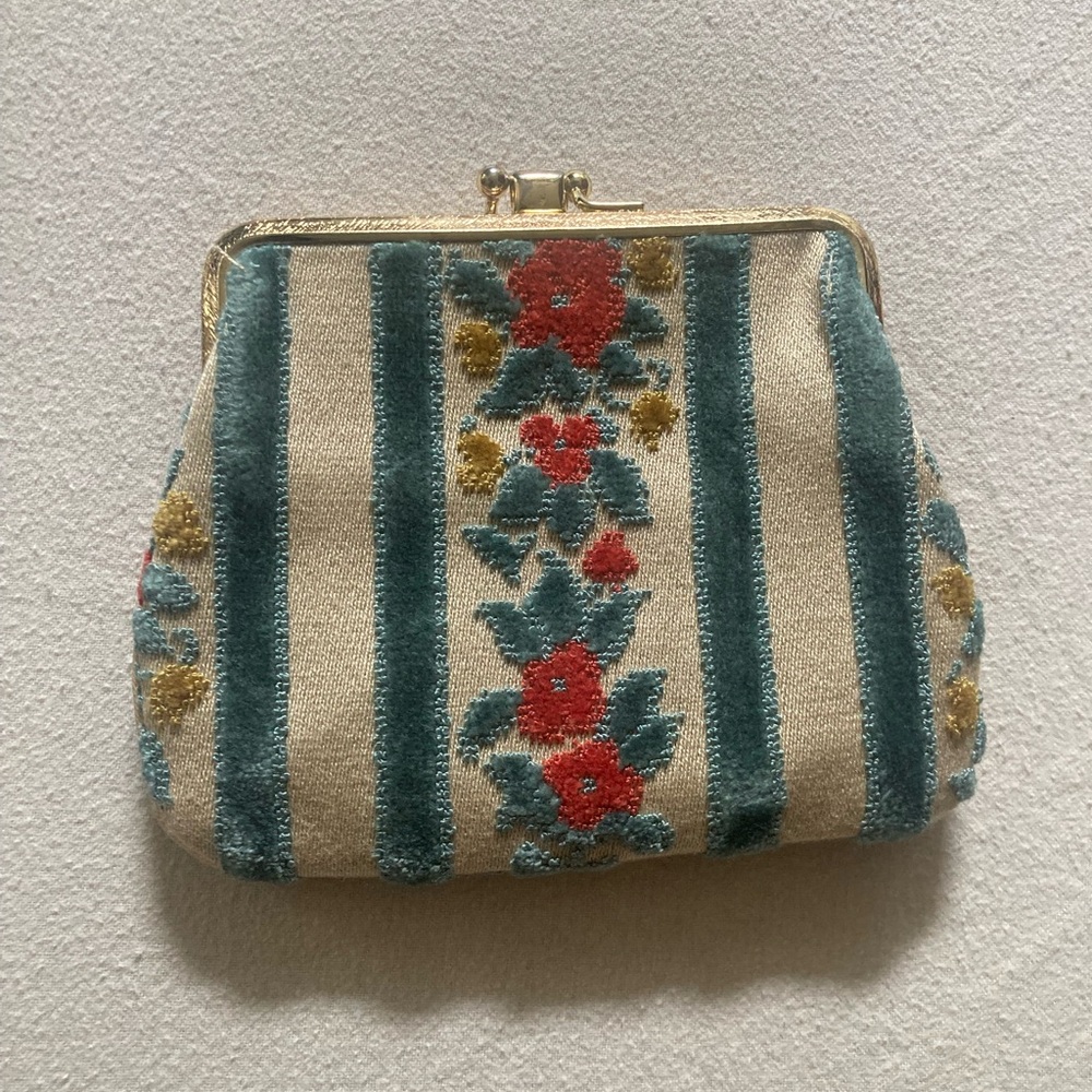 Vintage Tapestry Coin Purse